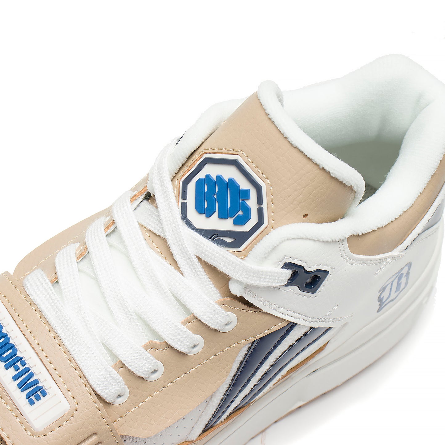 Badfive Basketball Streetschuh "Rookie" creme - ABCS057-1