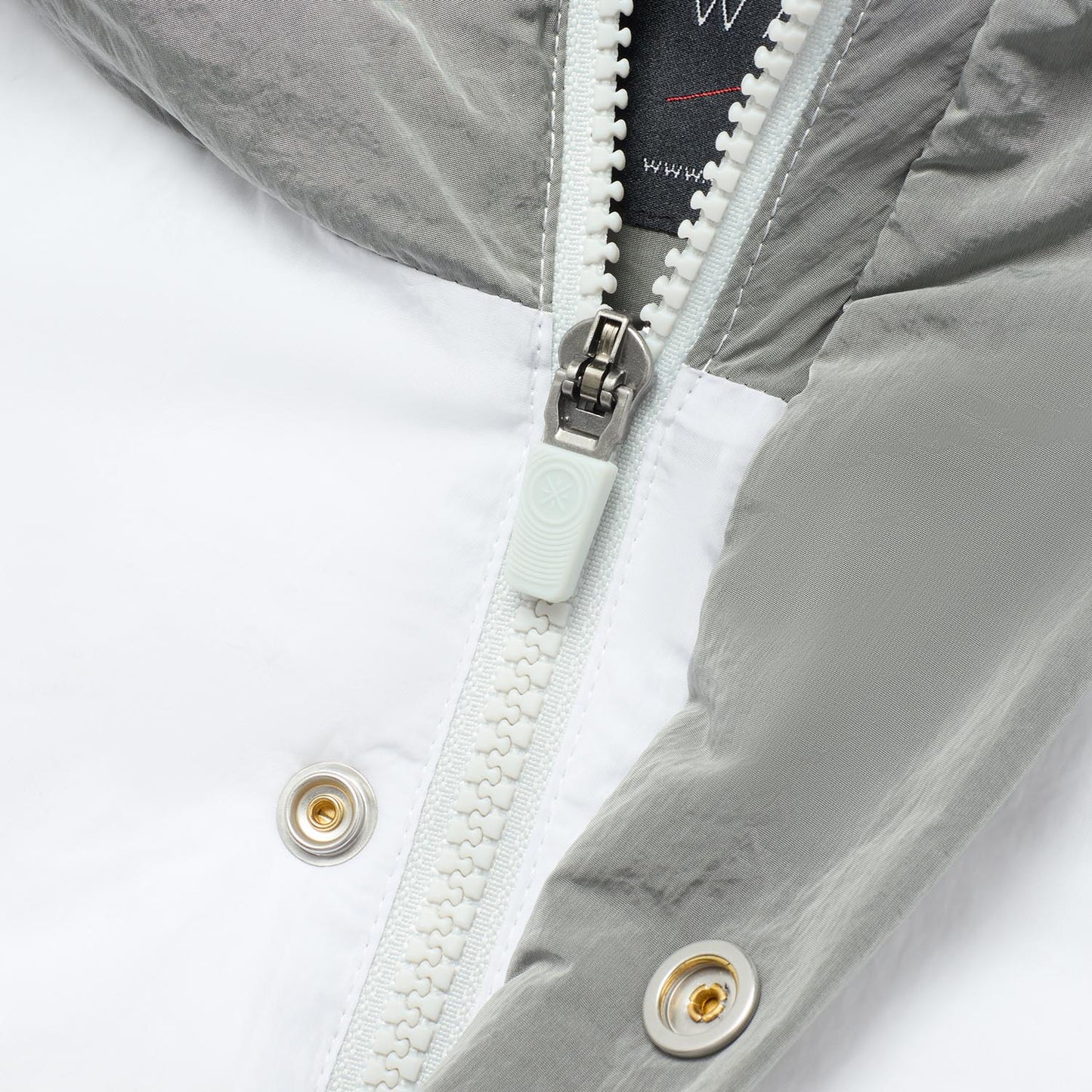 Unisex Jacke mit Kapuze Wade x Primaloft - hellgrau - AJMT103-2